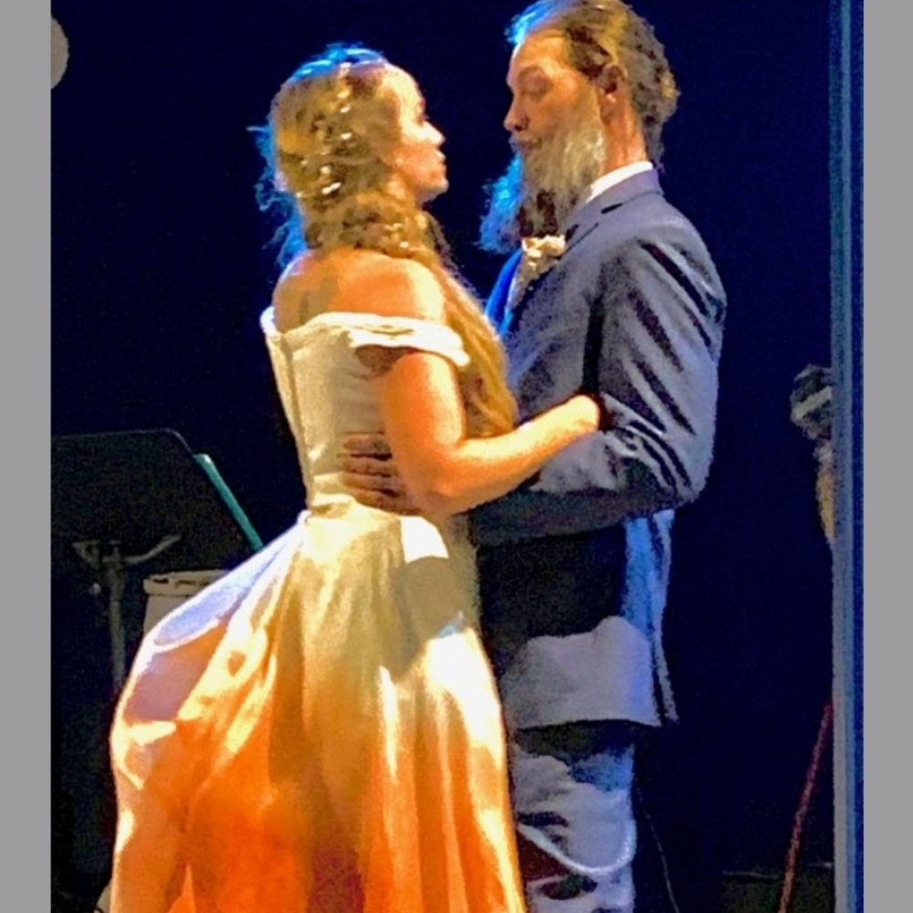 Meet your Posher, Paige